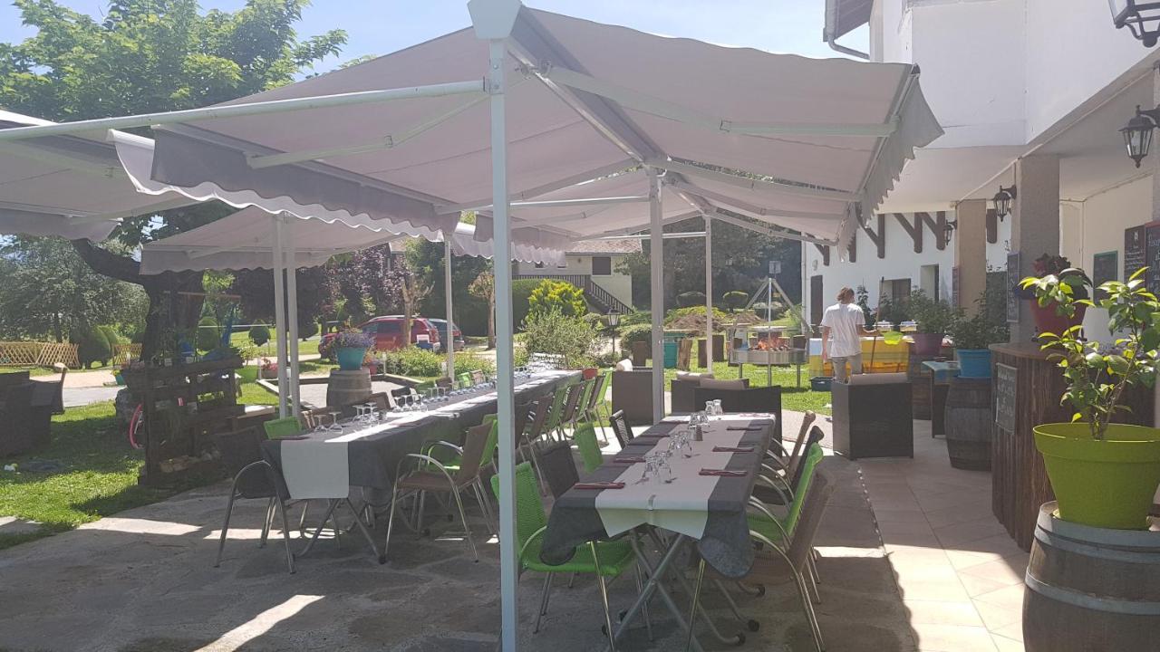 Hotel Restaurant Le Traineau Clelles Exteriér fotografie